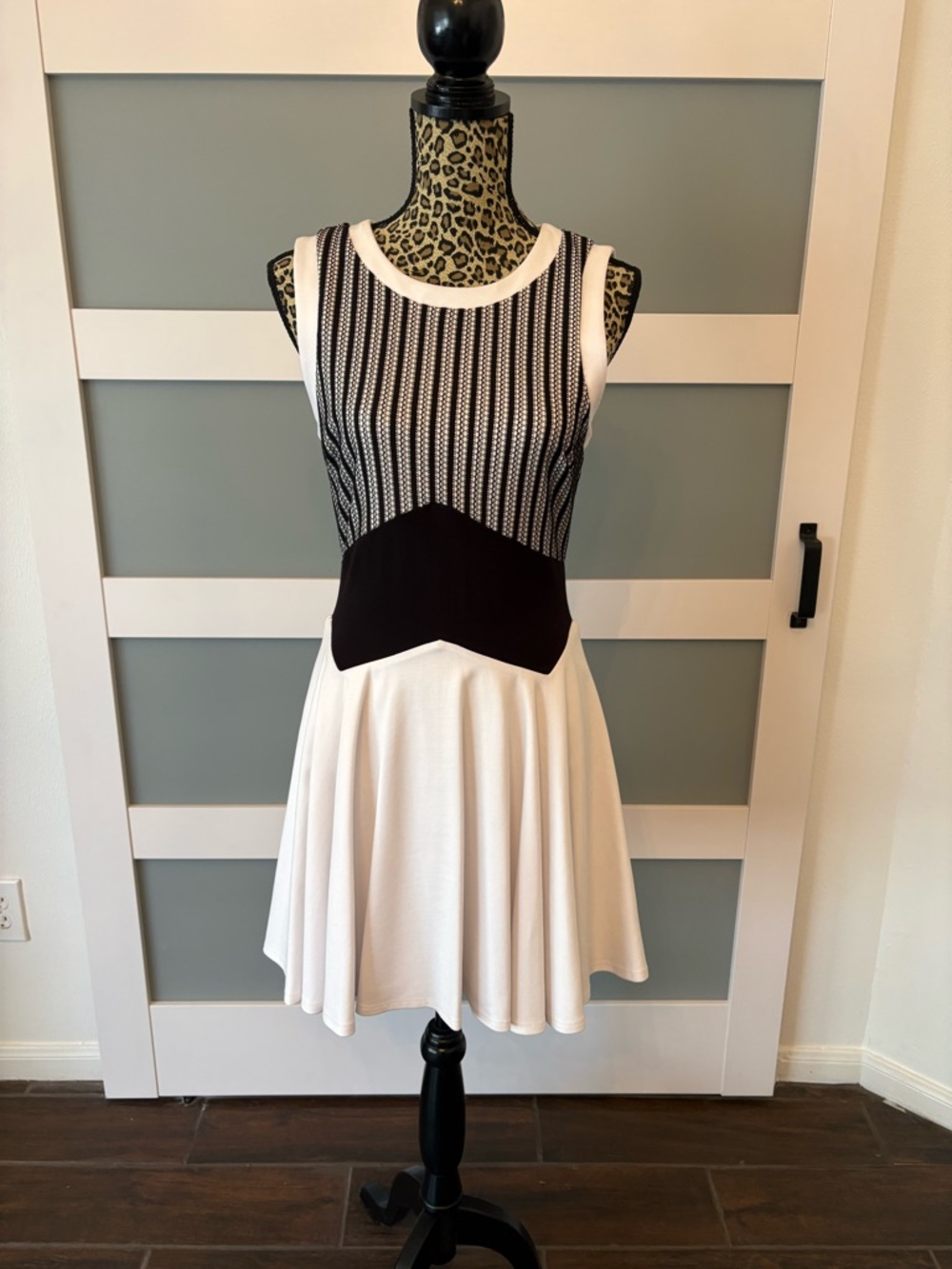 bebe Black and White Sleeveless Fit-and-Flare Mini Dress